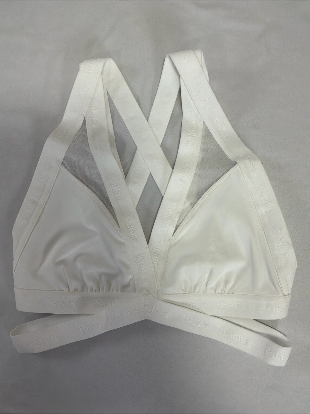HALARA White Crisscross Sports Bralette